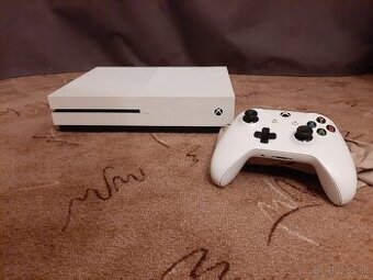 Predám xbox One S 500GB+ovládač+kabeláž