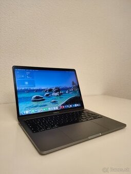 MacBook Pro 2020 | i7 • 32GB • 512GB SSD