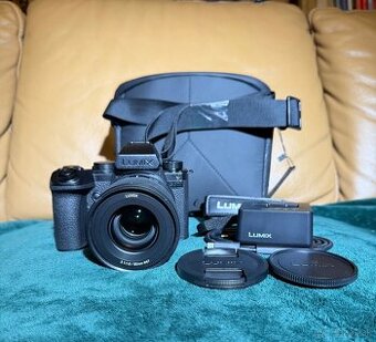 Panasonic Lumix DC-S5IIX & Panasonic Lumix S 50mm  f/1.8