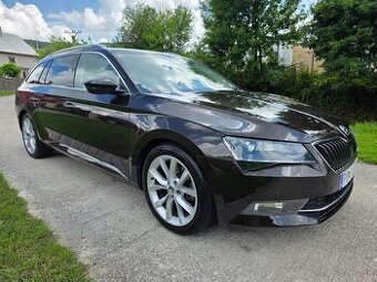 Skoda Superb Combi 2.0TDI DSG
