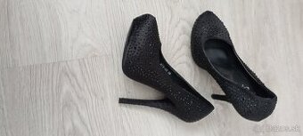 Dámske elegantné lodičky  36 v