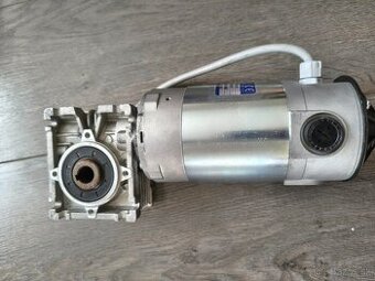 Predám elektromotor s prevodovkou 24VDC
