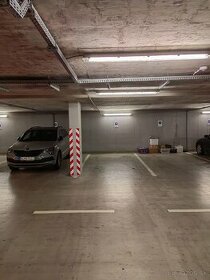 Parkovacie miesto v garazi, Hradská ul. - Vrakuna