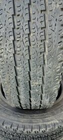 Predám 2 celoročné pneumatiky 195/65 R 16C 104R Michelin