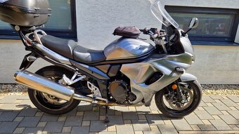 Suzuki GSX 1250 FA - Top Stav - 1