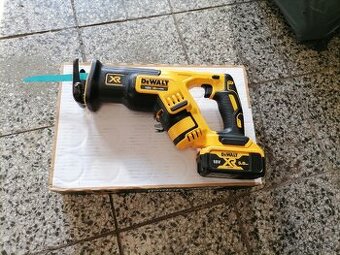 AKU CHVOSTOVA PÍLA -18V DEWALT DCS367N--170€