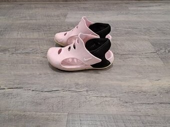 Detské sandálky / crocsy NIKE