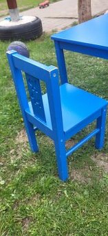 Detský stolik so stoličkami Ikea