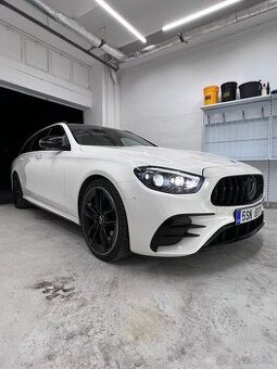 Mercedes Benz E53 AMG