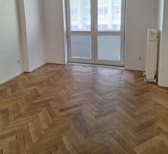 Povodne stromcekove drevene parkety