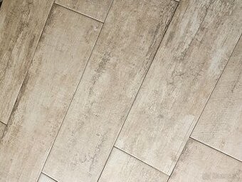 Keramická dlažba drevodekor béžova 20x60.. TERAZ 11,-eur