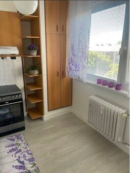 Na predaj 3 izbový byt s balkónom, Kalinčiakova, Senica