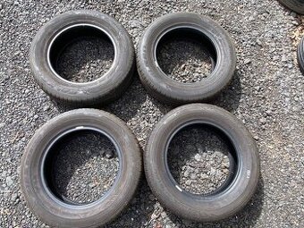 130. Letní pneu 205/65 r16 Falken Ziex ZE010B