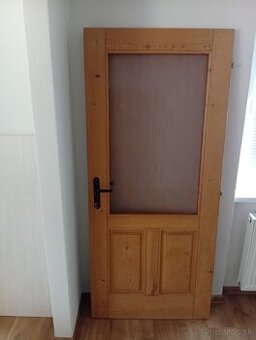 Predám drevené dvere 80 pravé