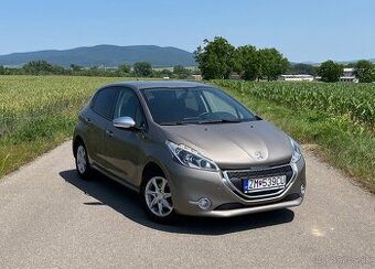 Peugeot 208 1.4 HDI Style