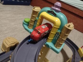 Dráha CHUGGINGTON s vláčikom