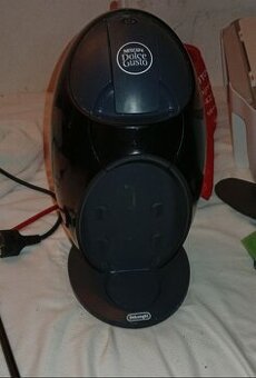 kávovar NESCAFÉ Dolce Gusto Oblo od De'Longhi (alebo Krups)