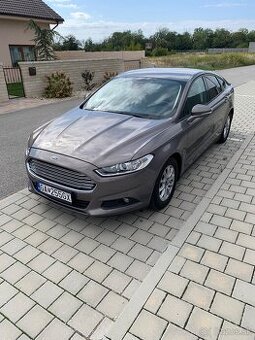 Predám zachovalé vozidlo Ford Mondeo, 1.5, benzín EcoBoost