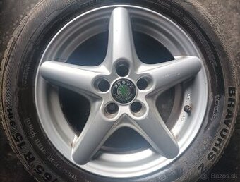 Predám alu disk R15 skoda z pneu 195/65