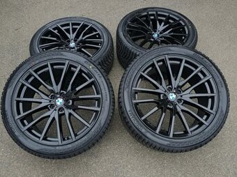 Nová sada 21"alu design BMW X5/X6 se zimními pneu275+315R21