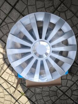 Puklice Meridian 15''