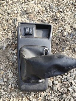 Ovládanie vyhrievaných sedadiel Pinin