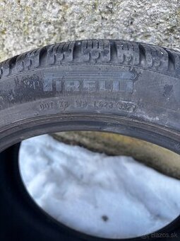 Zimné pneumatiky 235/45/R18