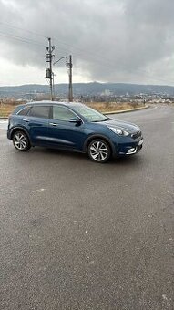 predam diely na opel astra j tourer 2.0 diesel combi kombi 1