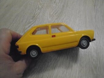 Stará Hračka Fiat 127A