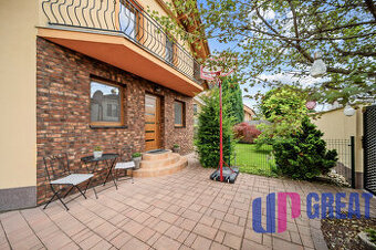 REZERVOVANÉ - NA PREDAJ_RODINNÝ DOM_ŠAMORÍN_ MLIEČNO- VÝRAZN