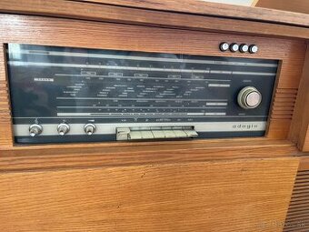 Predam retro radio gramofon