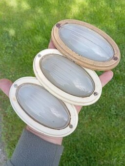 Predám stropné svetlá na vozy Tatra, škoda , Praga a iné