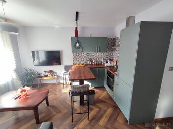 Ponúkame na prenájom 1, izb. byt  v Novom Meste n/V