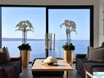 Trogir, Čiovo - luxusná vila s nádherným výhľadom na more