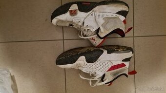 Air Jordan stay loyal