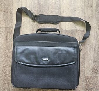 Kvalitná, polstrovaná taška na NB Dicota 38x28