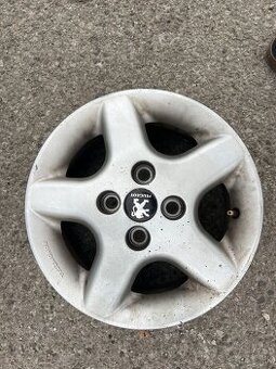 Elektróny na Peugeot R14 4x108