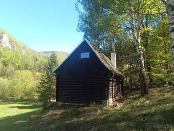 Rekreačný pozemok s chatou na predaj v obci Turie