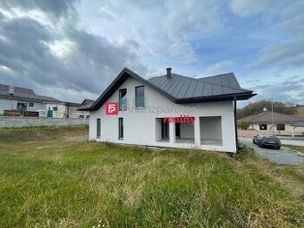 Veľká novostavba v Župčanoch 5min od PO (F548-12-ANM)
