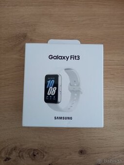 Samsung Galaxy Fit3 sivý
