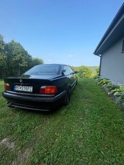 BMW e36 coupe