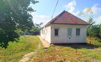 Exkluzívne - rodinný dom neďaleko Zlatých Moraviec