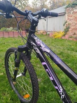 Dievčenský bicykel