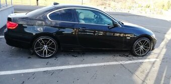 BMW 320i Coupe E92 Facelift Nový motor