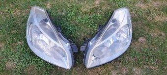 Predné svetlá Renault Clio 3