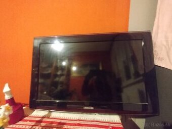 Televízia Samsung 32" LCD