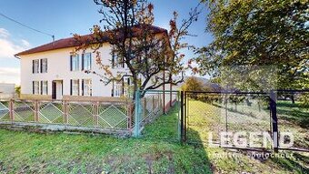 Jedinečná chalupa 8i+2 vo Vrzavke - 12.642m2, hosp. budovy