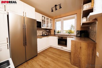 VOĽNÝ 3 izb. byt | 79 m2, rekonš., 6/8p. | Húskova