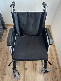 Invalidný vozík VITEA CARE