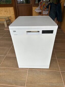 Umývačka riadu BEKO